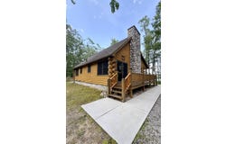 19601 Horseshoe Lake Dr., Hillman, MI 49746