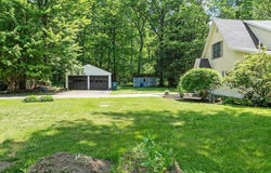 42 Fuller Ave, Lancaster, MA 01523