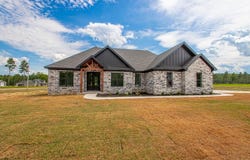 265 Grant 844 Road, Sheridan, AR 72150