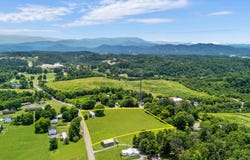 819 Rainbow Road, Sevierville, TN 37862