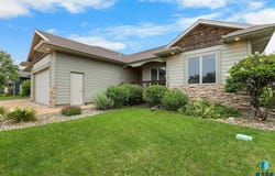 4100 W 89th St, Sioux Falls, SD 57108
