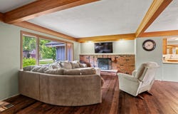 1709 Tiffany Dr, Racine, WI 53402