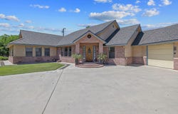 12268 Ave 328, Visalia, CA 93291