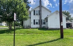301 S Galena Street, South Wayne, WI 53587