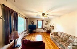 819 Washington Street E, Caledonia, MN 55921