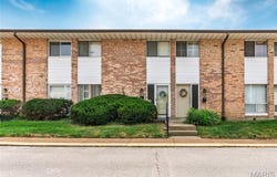 10004 Sakura Drive, Unincorporated, MO 63128