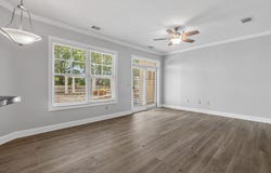155 E Broad Street, Spartanburg, SC 29306-3284