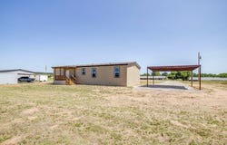 21 Kenzi Drive, Mineral Wells, TX 76067