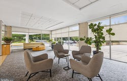 10500 ROCKVILLE PIKE, ROCKVILLE, MD 20852