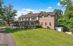 2564 SKIPPACK PIKE, LANSDALE, PA 19446