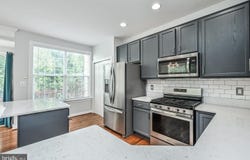 15649 AVOCET Loop, WOODBRIDGE, VA 22191