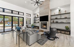 690 Kings Point Dr, Canyon Lake, TX 78133