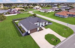 1135 Tropicana Parkway W, Cape Coral, FL 33993