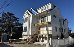 281 7th, Avalon, NJ 08202