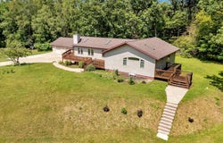 9181 Pennfield Road, Battle Creek, MI 49014