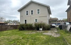 671 W HURON Street, Pontiac, MI 48341