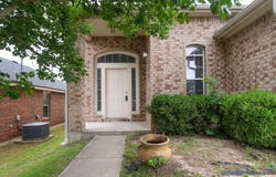516 Sweet Leaf Ln, Pflugerville, TX 78660