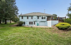 1707 Lynn Road, Excelsior Springs, MO 64024