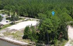 S Sunset Harbour lot: 45, Freeport, FL 32439