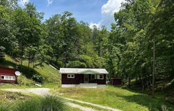 10170 Jenkins Creek Road, Milton, WV 25541
