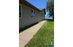 162 NW Lake Dr, Lake Norden, SD 57248-9719