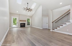 232 Sugartree Lane, Versailles, KY 40383