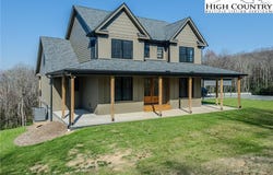 5141 Andy Hicks Road, Banner Elk, NC 28604