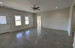 1023 Fieldstone Dr, Lampasas, TX 76550