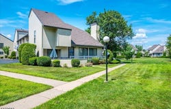 8 Spencer St, Franklin Twp., NJ 08873