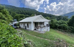 103 Pat Street, Pineville, KY 40977