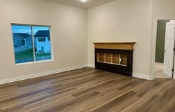 141 E Poplar Cir, Goddard, KS 67052