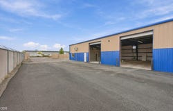 111 Trout Way, White City, OR 97503