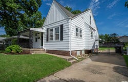 425 W HUDSON Street, Peoria, IL 61604