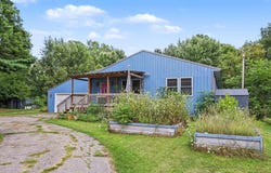 6041 Thru Roamin Drive, Jackson, MI 49201