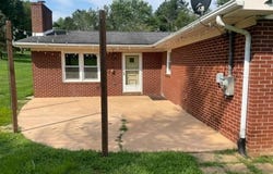 349 Kenbrook Dr, Galax, VA 24333