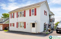 516 Heckman Avenue, Nazareth Boro, PA 18064