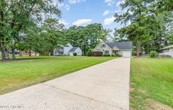 1607 Munroe Lane, Goldsboro, NC 27534