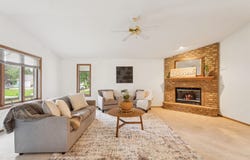 N9580 ONYX Court, APPLETON, WI 54915