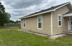 1654 N Grove Ave, Wichita, KS 67214