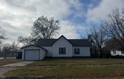 724 E. Delaware Ave, McAlester, OK 74501
