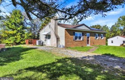 325 BURN HILL Road, SHERMANS DALE, PA 17090