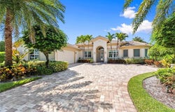 5020 SE Inlet Isle Way, Stuart, FL 34997