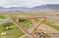 51 Road 6UT, Cody, WY 82414