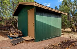 2185 Gingerbread Lane, Overgaard, AZ 85933