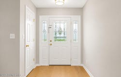 204 Applewood Ln, Elizabethtown, KY 42701