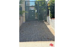 433 S Doheny Dr, Beverly Hills, CA 90211