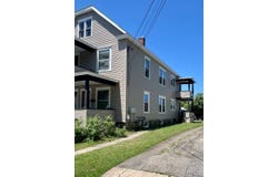 18 W Eighth Avenue, Gloversville, NY 12078