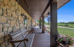 8808 D Highway, Napoleon, MO 64074