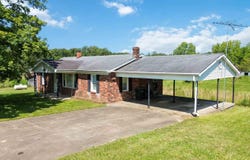 885 Deepwell Woods Road, Crab Orchard, KY 40419