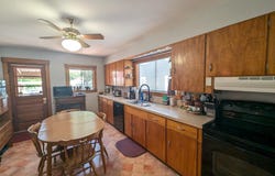 221 N STRATTON STREET, GETTYSBURG, PA 17325